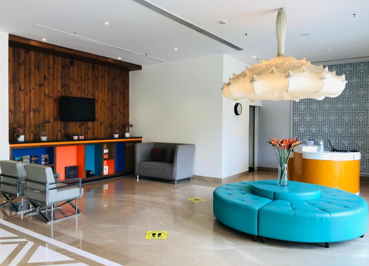 Golden Tulip City Centre Гургаон Экстерьер фото